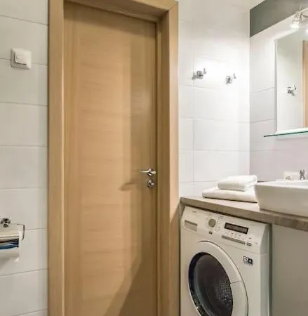 アパート Superb Brand New Centra, Riga, Latvia リガ